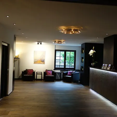 Le Mirabeau & فندق 4*
