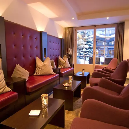 Le Mirabeau & Hotel 4*