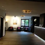 Le Mirabeau & Hotel 4*