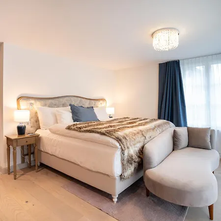 Le Mirabeau & Otel