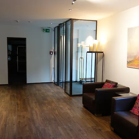 Ξενοδοχείο Le Mirabeau & 4*