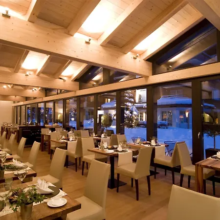 Le Mirabeau & Ξενοδοχείο