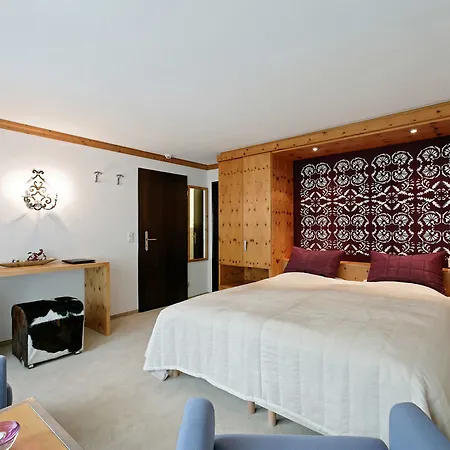 Le Mirabeau & Otel 4*